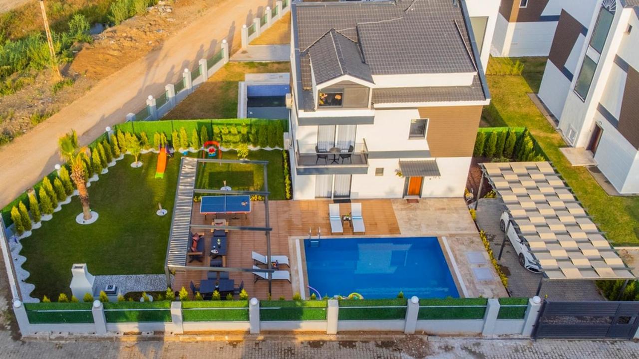Villa Fethiyede Denize Yakin Sueper Lueks