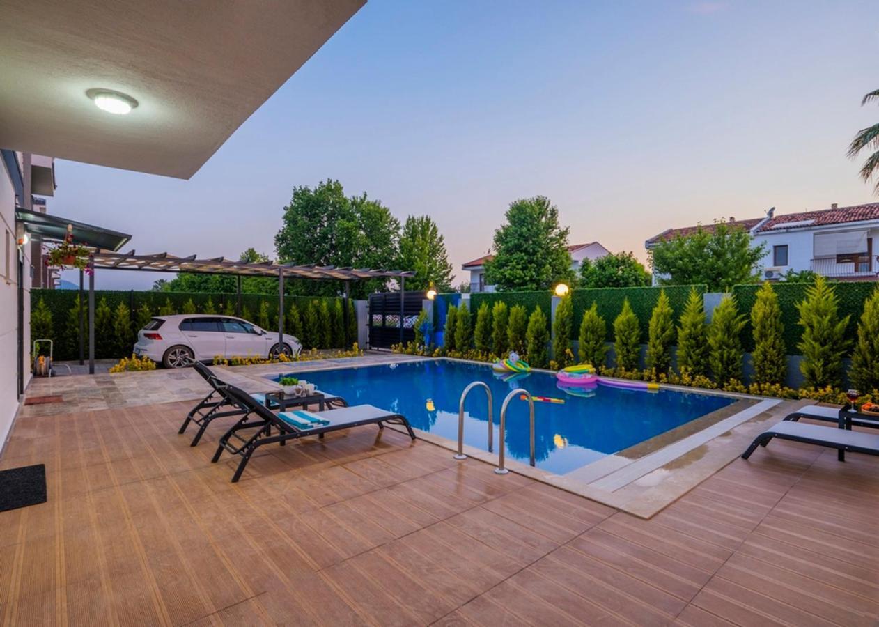 Villa Fethiyede Denize Yakin Sueper Lueks Fethiye